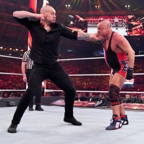 Kurt Angle vs. Baron Corbin en WrestleMania 35