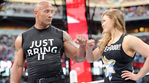 The Rock y Ronda Rousey en WWE WrestleMania