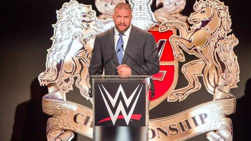 Triple H en la conferencia de presentación oficial de NXT UK - Fightful