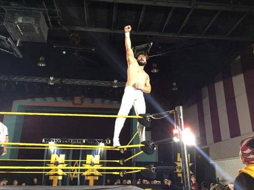 Manuel Alfonso Andrade Oropeza (La Sombra) debuta en WWE NXT (08/01/2016) / Twitter.com/esp_WWE