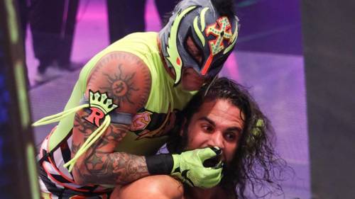 Rey Mysterio y Seth Rollins en Extreme Rules 2020 - WWE