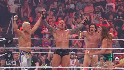 Cody Rhodes, Ezekiel y RK-Bro - WWE Raw 25 de abril 2022