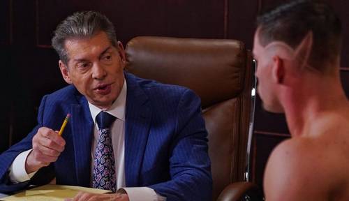 Vince McMahon y Austin Theory