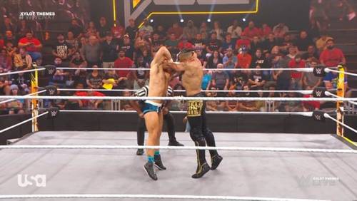 Carmelo Hayes vs Tyler Bate en WWE NXT 28 de febrero 2023