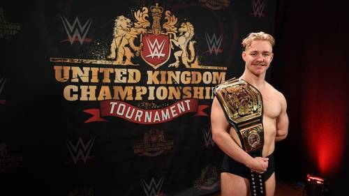 Tyler Bate como el PRIMER WWE United Kingdom Champion (15/01/2017) / BBC©