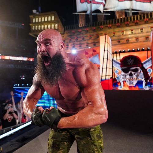 Braun Strowman en WrestleMania 37 - WWE