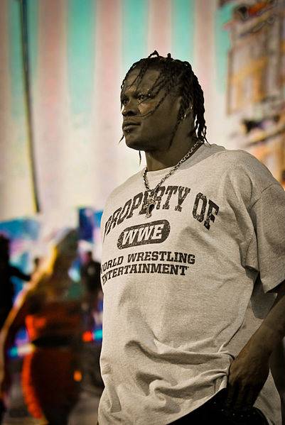 R-Truth en Tribute to the Troops / Wikipedia.org
