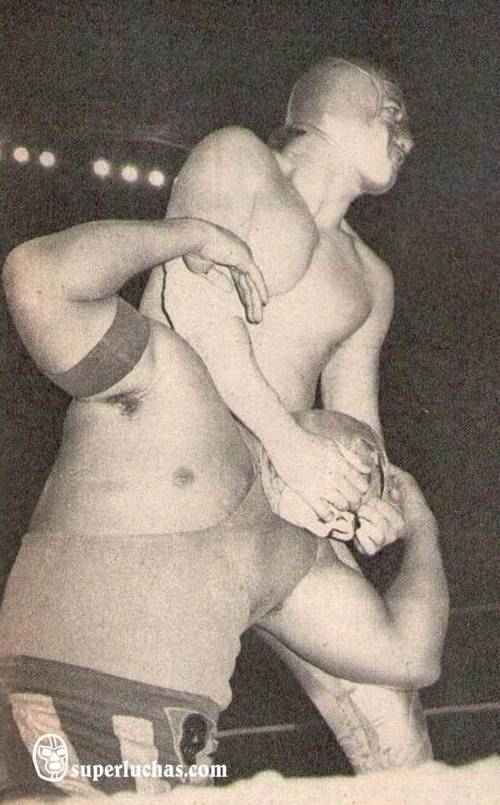 El Dorado parecía imponerse a El Fantasma