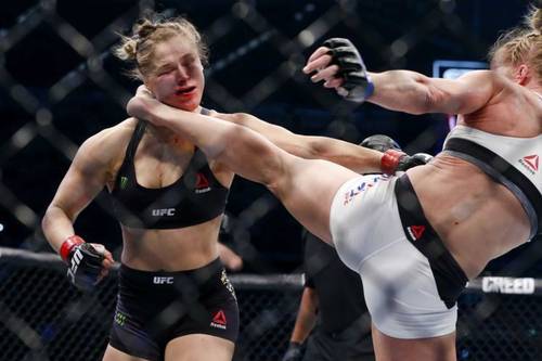 Holly Holm noquea a Ronda Roussey | UFC
