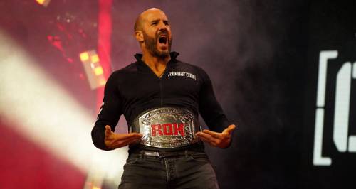 Claudio Castagnoli como Campeón Mundial ROH - AEW