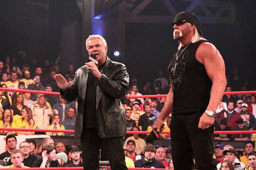 Hulk Hogan y Eric Bischoff en TNA el 04 de Enero de 2010 / Imagen cortesía de TNAwrestling.com en exclusiva para Súper Luchas