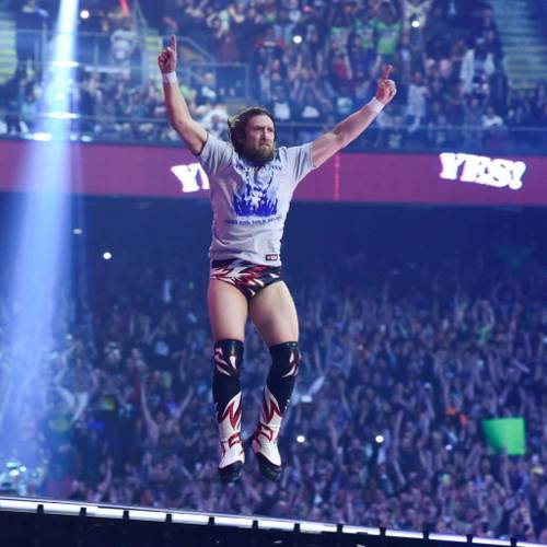 Daniel Bryan hace el cántico del “YES!” en su regreso al ring de WWE WrestleMania 34 (08/04/2018) / WWE©