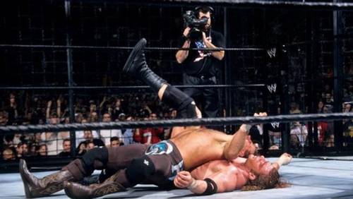 Shawn Michaels y Triple H en Survivor Series 2002 WWE