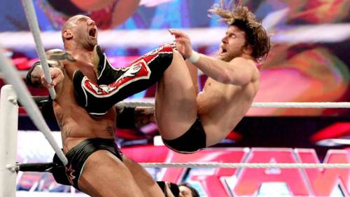 Batista y Daniel Bryan no entrarán al Salón de la Fama WWE este año