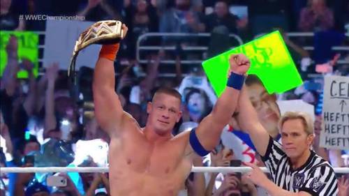 John Cena NUEVO WWE Champion en el Royal Rumble 2017 e iguala a Ric Flair con 16 Campeonatos Mundiales (29/01/2017) / Twitter.com/WWEUniverse