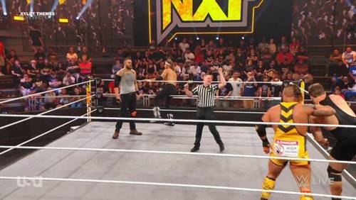 Josh Briggs y Brooks Jensen vs Tank Ledger y Hank Walker en WWE NXT 9 de mayo 2023