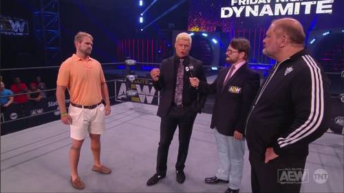 Cody Rhodes en AEW junto a Brock Anderson, Arn Anderson y Tony Schiavone