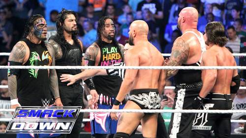 Roman Reigns y The Usos antes de The Bloodline contra AJ Styles Karl Anderson y Luke Gallows