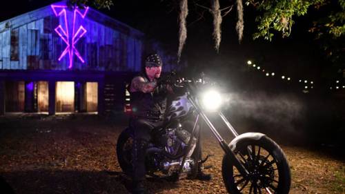 The Undertaker en su motocicleta en WWE WrestleMania 36 / WWE