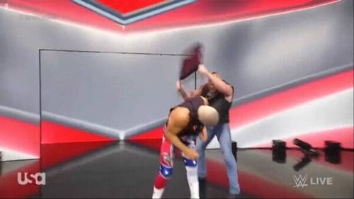 Brock Lesnar y Cody Rhodes en WWE RAW 17 de julio 2023