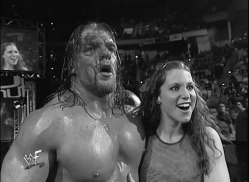 Triple H y Stephanie McMahon en WWF No Way Out 2000 WWE