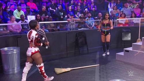 Roxanne Perez vs Cora Jade en NXT Halloween Havoc 2022