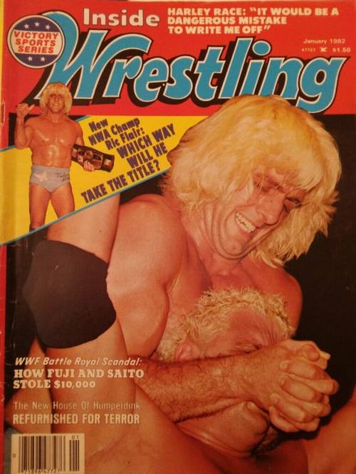 Superluchas - La portada de una revista que muestra al legendario luchador Dusty Rhodes.