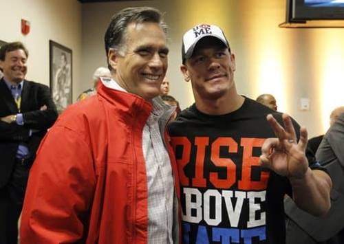 Mitt Romney y John Cena (Daytona 500 2012) / Photo by: Chris Graythen - Free Gretty Images