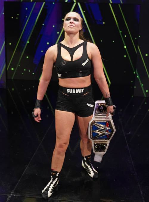 Ronda Rousey Campeona de SmackDown en Extreme Rules