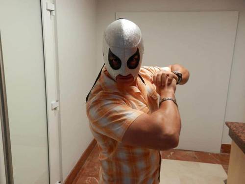 Axel &quote;El Nieto del Santo&quote; en Puerto Rico, listo para WWL &quote;Idols of Wrestling&quote; - 20 de abril de 2013 / Photo by WWL Mundial en Facebook