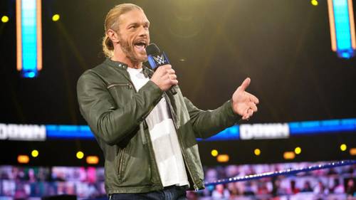 Edge en SmackDown en 2021 - WWE
