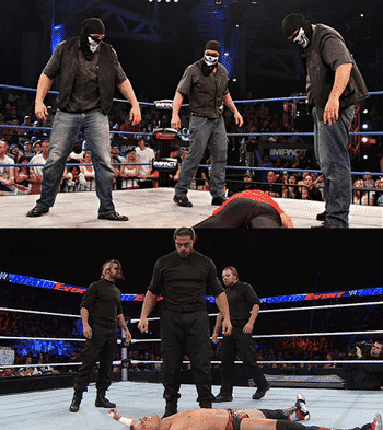 Arriba: Aces and 8s de TNA  - Abajo: The Shield de WWE