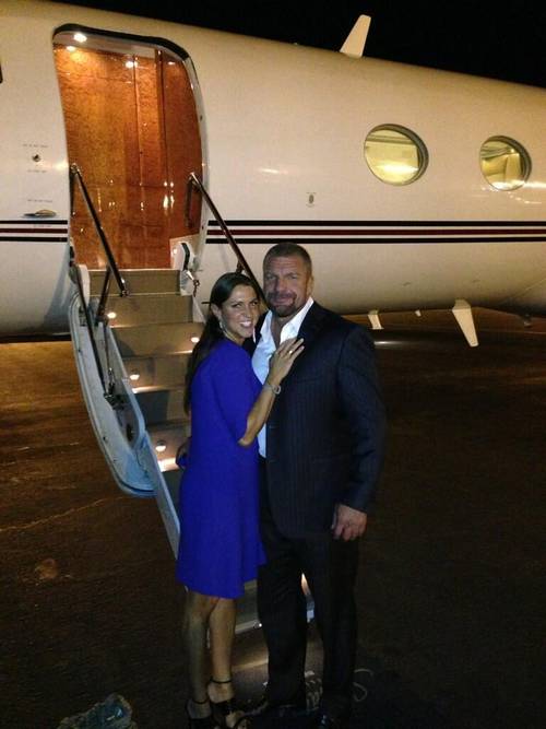 Triple H y Stephanie McMahon en Las Vegas // imagen por @TripleH Twitter