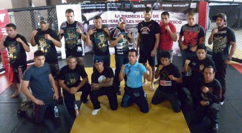 Peleadores de Xtreme Fighters Latino tras su subida a la báscula / Imager cortesía de Xtreme Fighters Latino en exclusiva para Súper Luchas