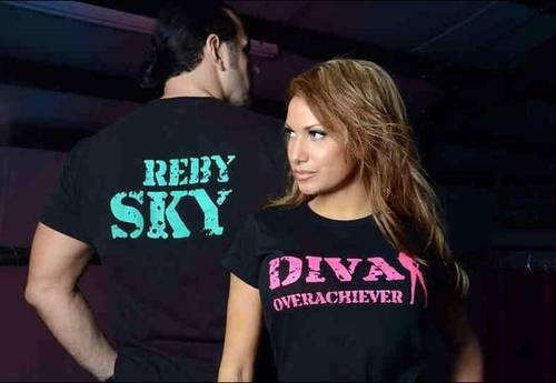 Reby Hardy ataca a Vince McMahon