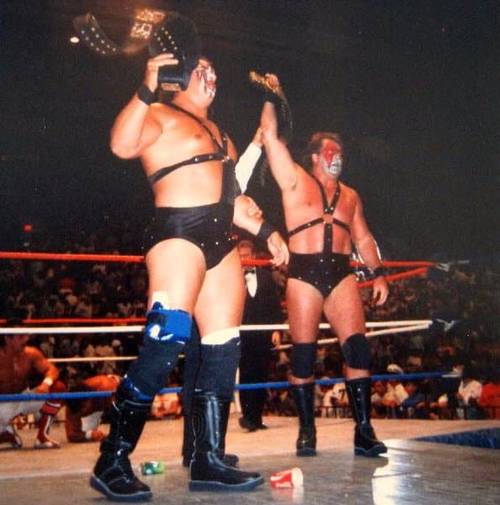 Demolition (Ax y Smash) como Campeones de PArejas WWF / Photo by: DianesDigitals - Wikipedia.org