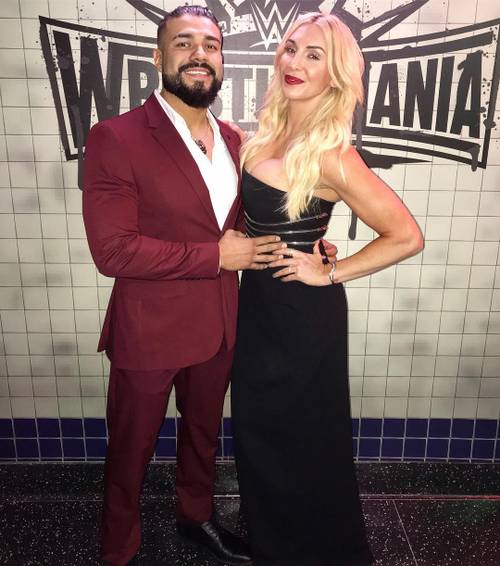 Andrade y Charlotte Flair en New York, New York (05/04/2019) / Instagram.com/CharlotteWWE