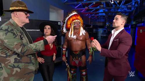 Sgt Slaughter, Mickie James, Tatanka y Ángel Garza en el episodio de Raw del 4 de enero de 2021 - WWE