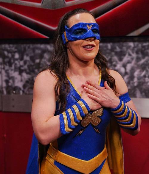 Nikki Cross debuta un personaje de Superhéroe en WWE Raw (21/06/2021) / Instagram.com/WWE