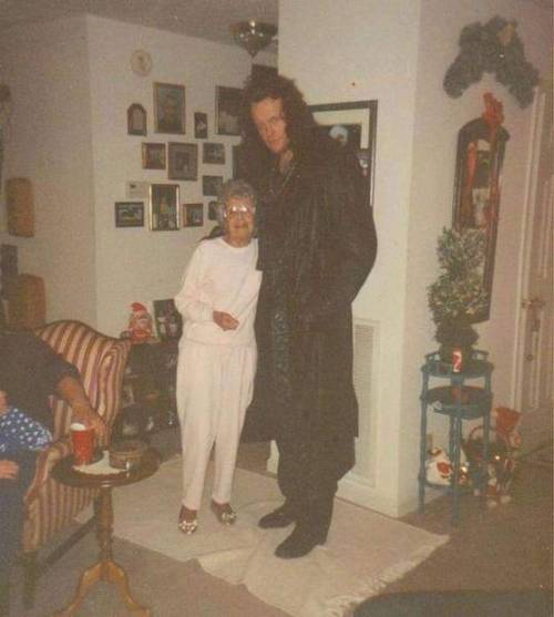 The Undertaker (Mark Calaway) y su mamá, Catherine Calaway en 1998