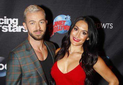 Nikki Bella y Artem Chigvintsev