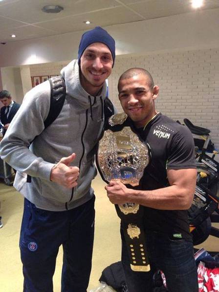 Zlatan Ibrahimović junto al Campeón Peso Pluma UFC José Aldo