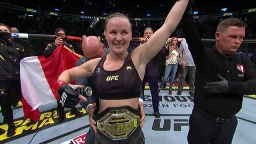 Valentina Shevchenko retiene el título mundial de las 125 libras en UFC 266